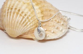 collier_lucia_pendentif-petit-oeil-de-sainte-lucie_chaîne-argent (3)