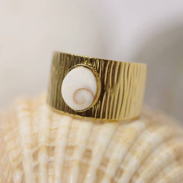 Bague Bonheur dorée, petit œil de sainte Lucie