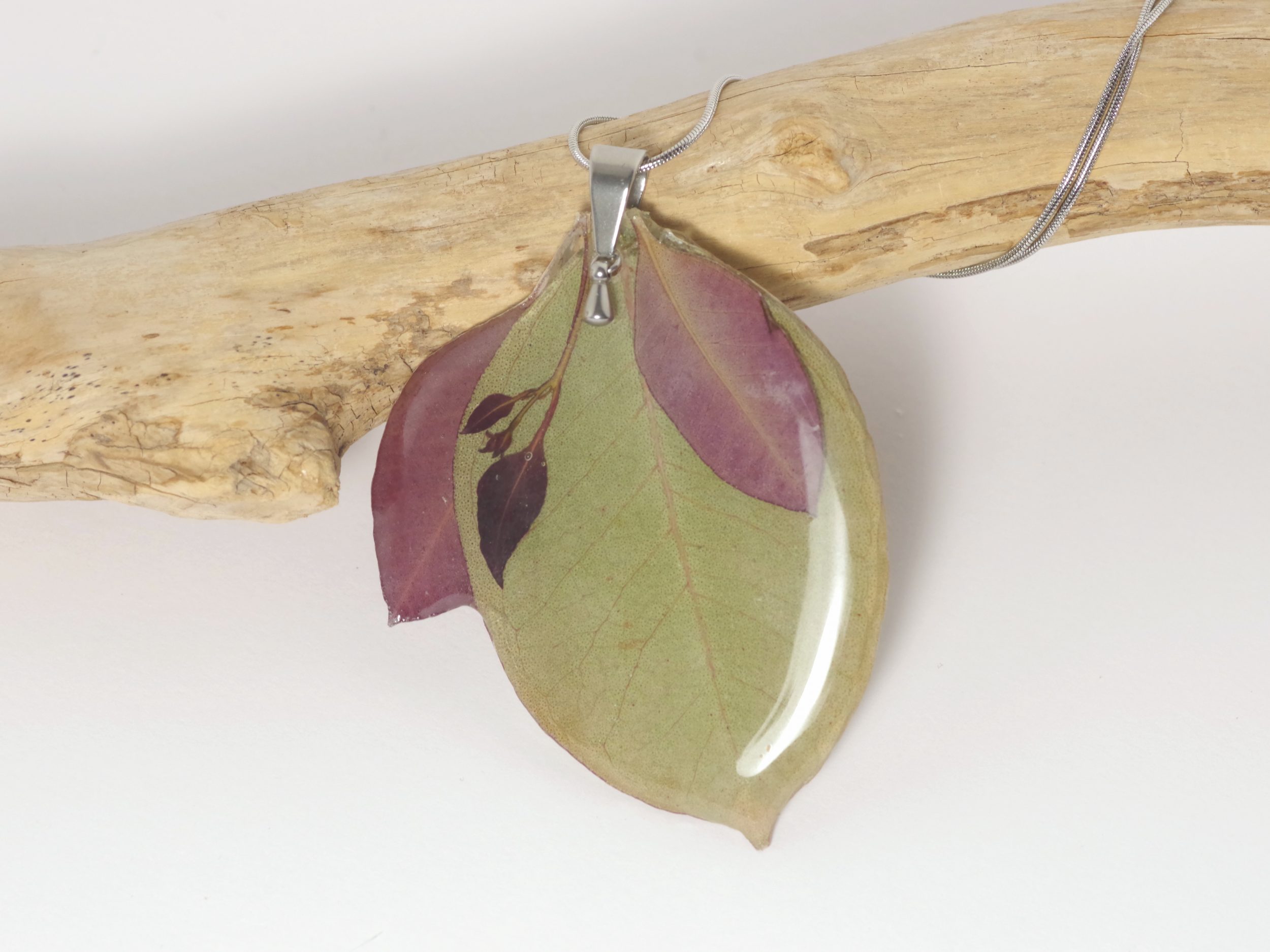 Collier Elfine , plusieurs feuilles d'eucalyptus – Image 2