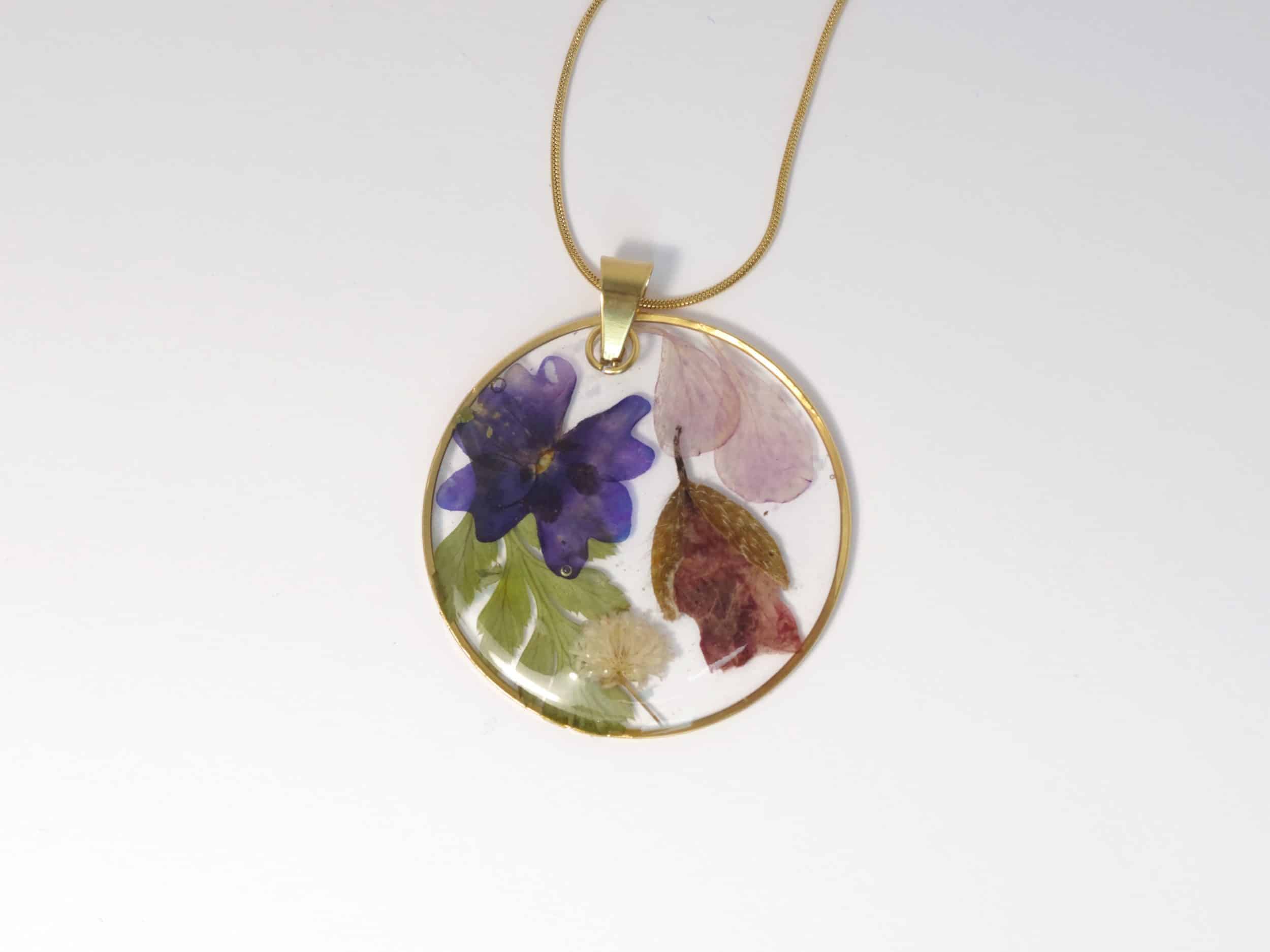 Collier Sylphide, composition de fleurs – Image 3