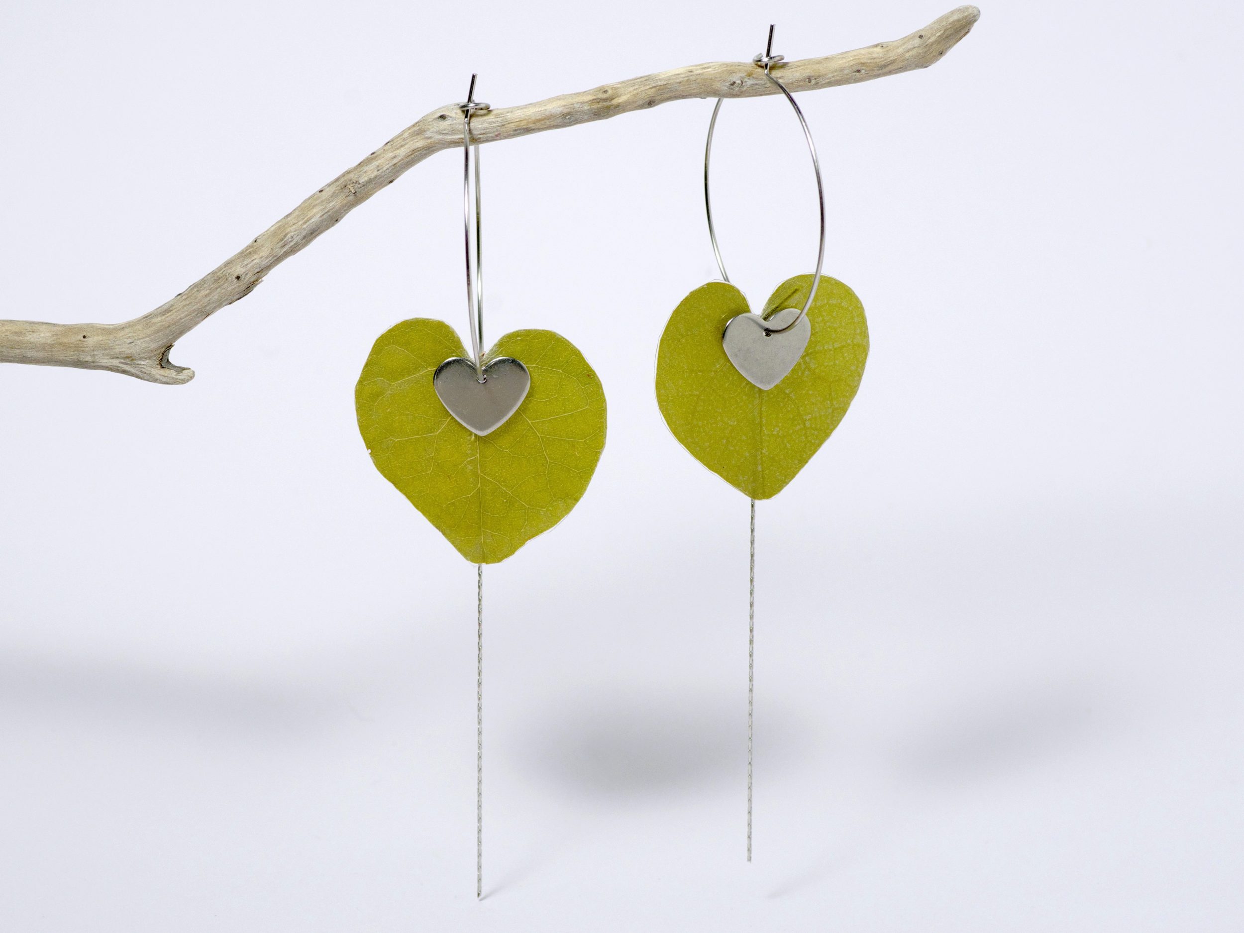 Boucles d'oreilles Elfy, feuilles en forme de cœur – Image 2