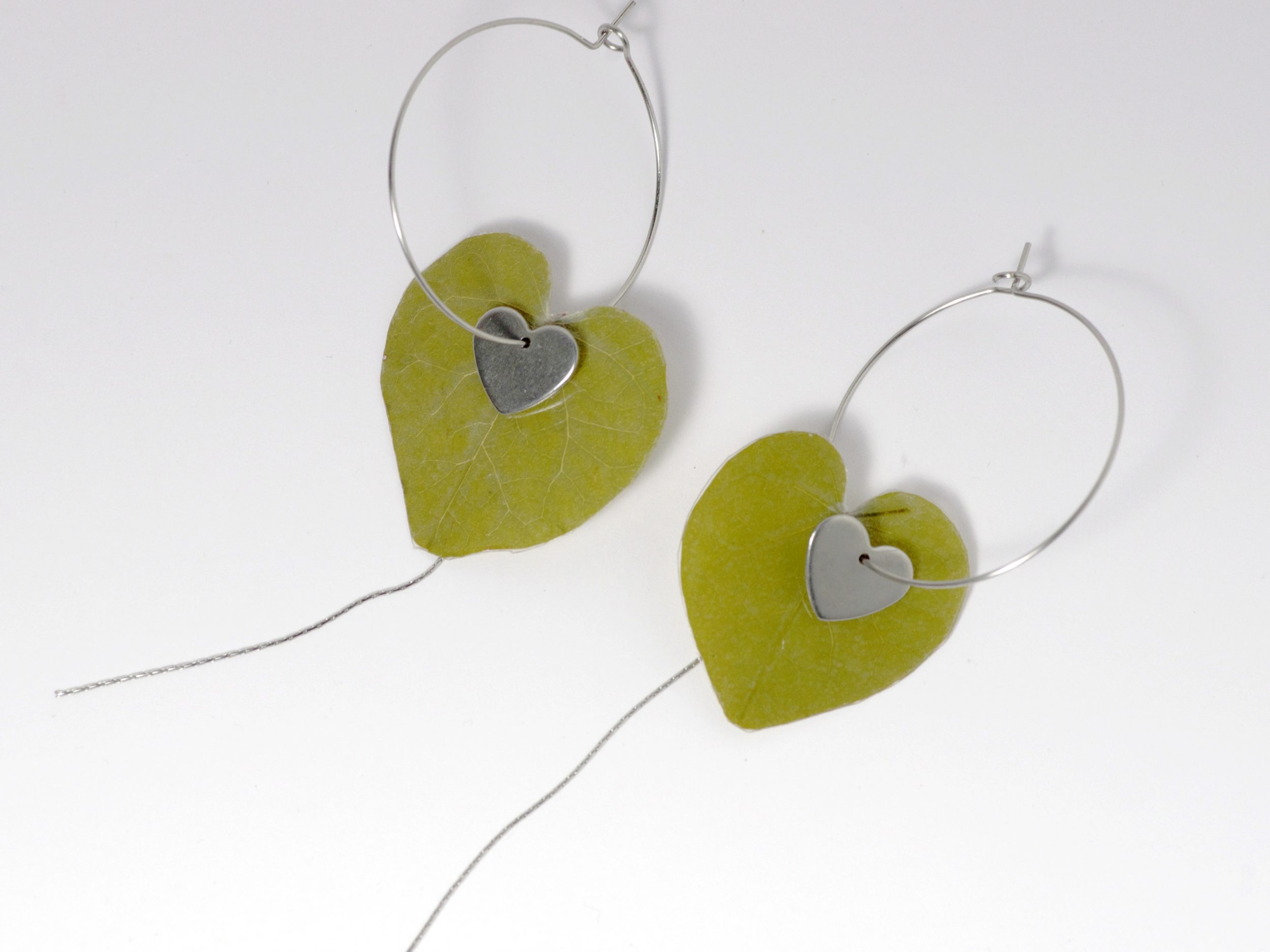 Boucles d'oreilles Elfy, feuilles en forme de cœur – Image 4