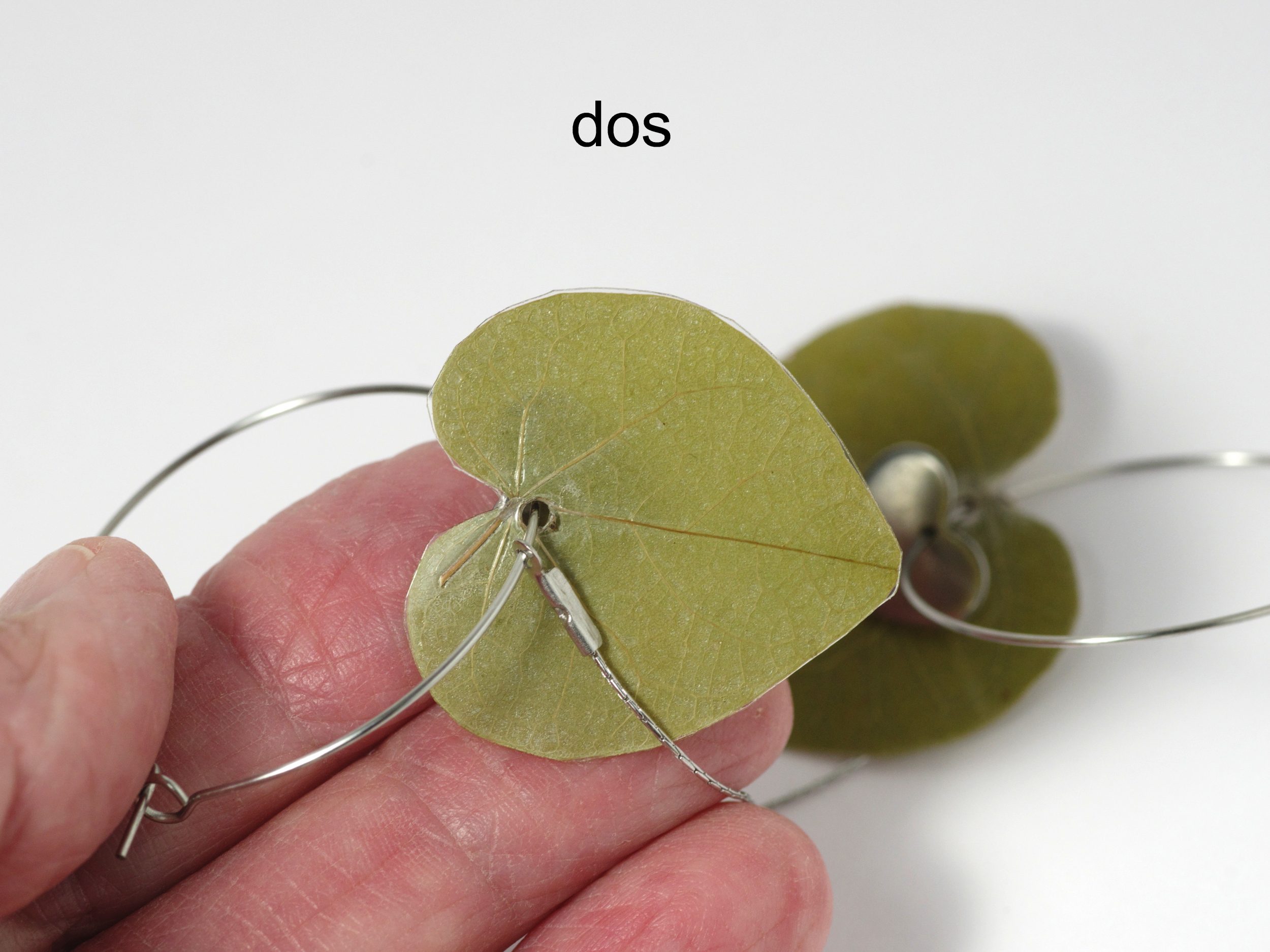 Boucles d'oreilles Elfy, feuilles en forme de cœur – Image 6