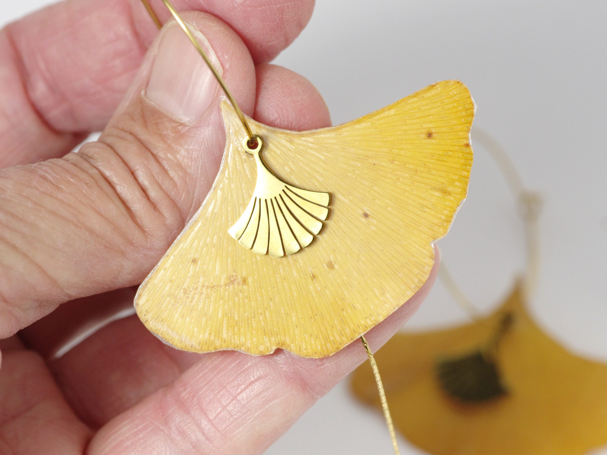 Boucles d'oreilles Elfy, feuilles de ginkgo – Image 6