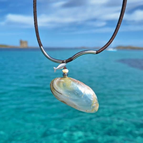 Collier Vague, pendentif coquillage poli