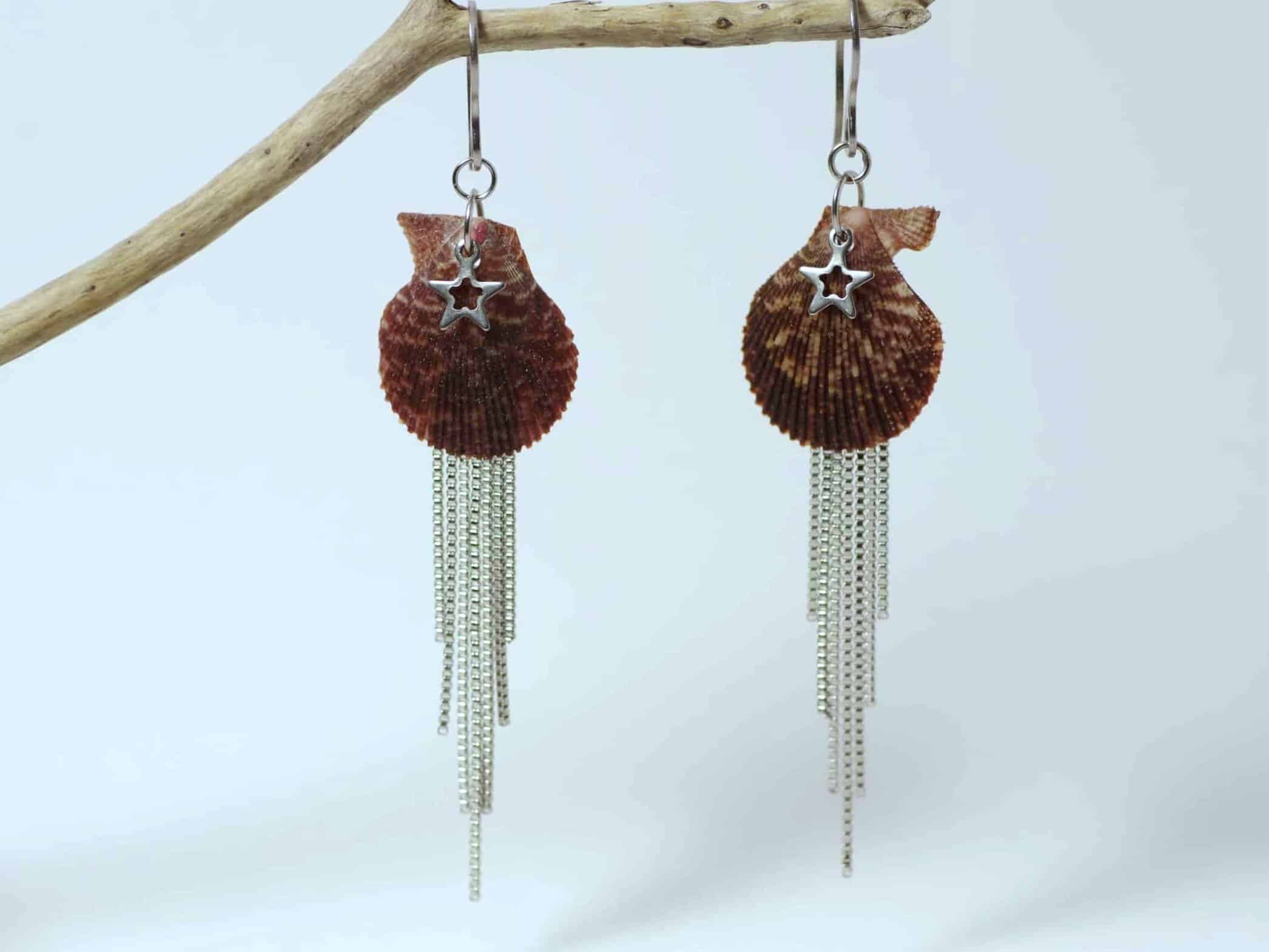 Boucles d'oreilles Égérie, coquillages et cascades de chaînes