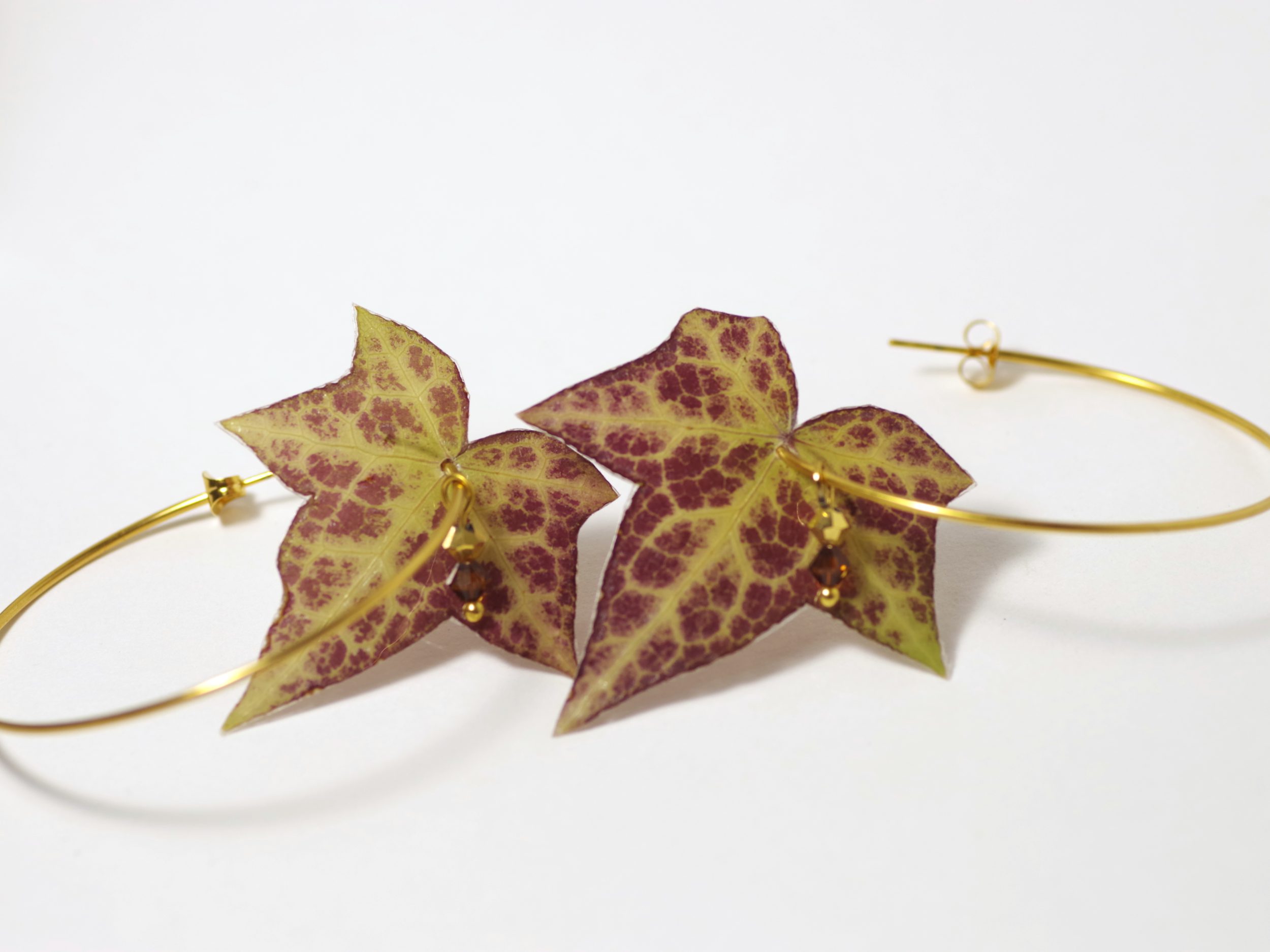 Boucles d'oreilles Flora, belles feuilles de lierre – Image 3